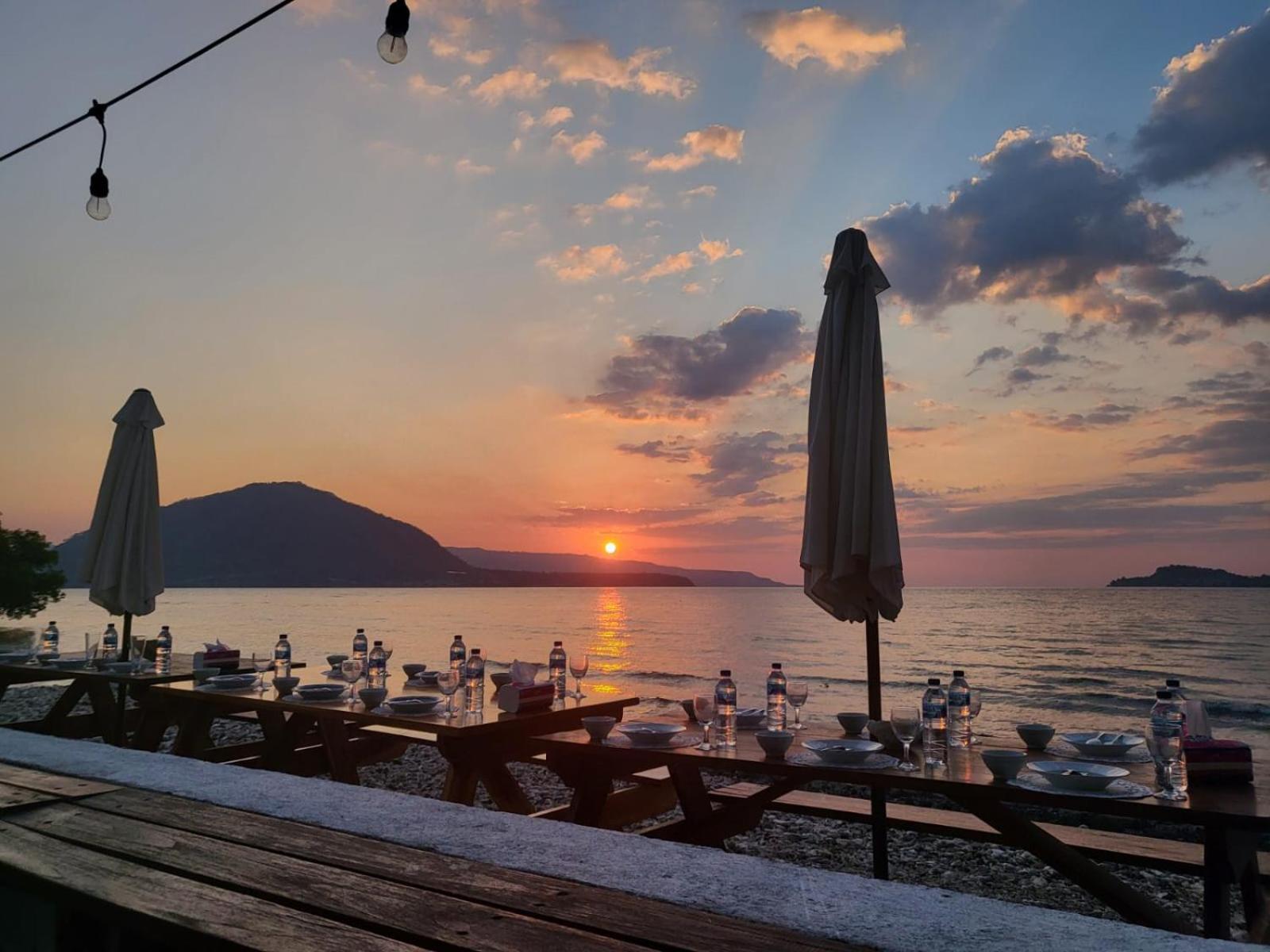 Bruri Villa Alor Kecil Екстер'єр фото